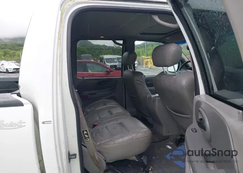 2001 Ford F-150 King Ranch Edition/Lariat/Xlt z USA, uszkodzony, nr VIN 1FTRW08L21KB64778